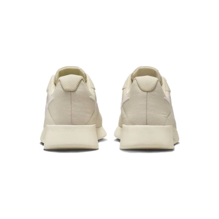 WMNS Nike Tanjun Refine DR4495-100 [4]