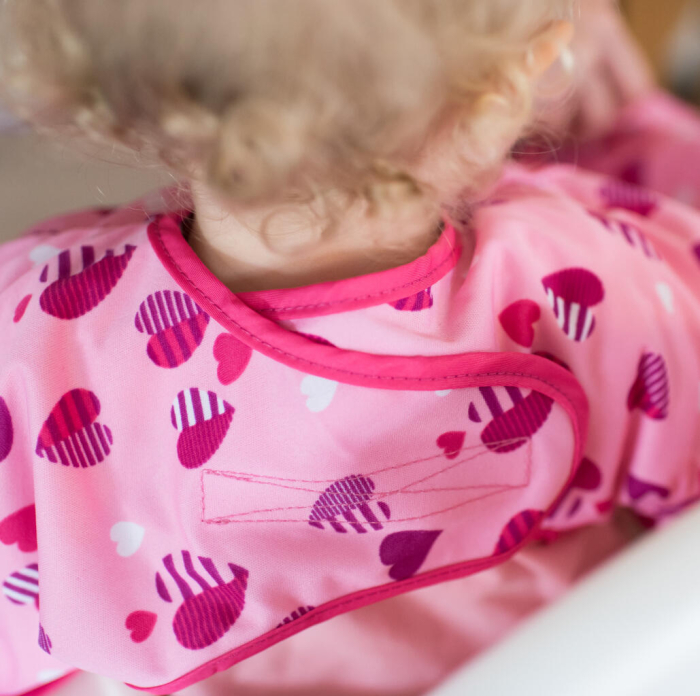 Baveta cu maneci si ventuze  - Inimioare [5]