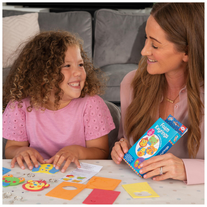 Creeaza brelocuri din spuma [5]