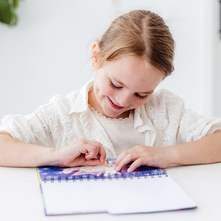 Carte de colorat & abtibilduri cu numere - Stitch [3]