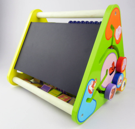 Centru de activitati - litere si imagini in romana [3]