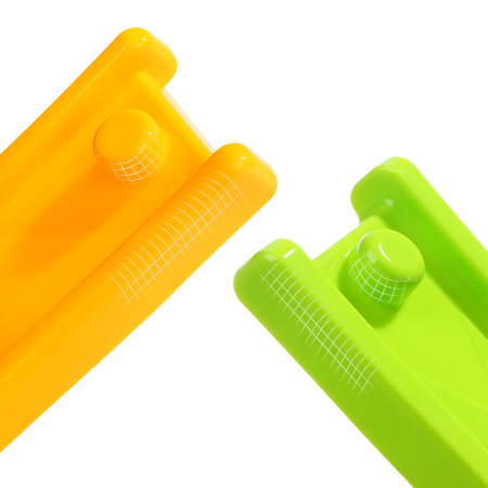 Mega rampa cu masinute de curse [4]