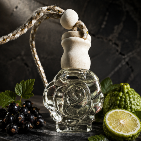 Odorizante - Odorizant Lichid de Mașină AVENTUS – Coacăze Negre, Bergamotă & Mere | Parfum Masculin