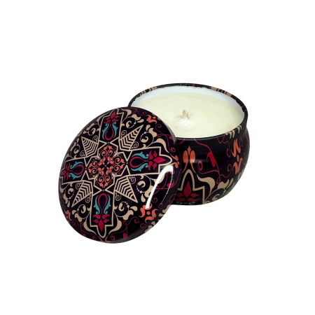 Metalice - Lumanare parfumata din ceara de soia intr-un recipient colorat in stil marocan