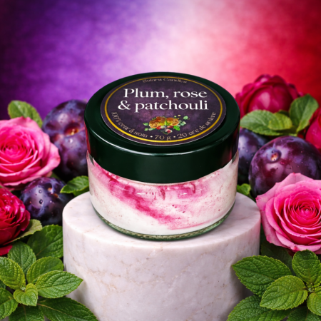 Accesorii decorative - Lumanare parfumata din ceara de soia intr-un recipient de borcan de sticla