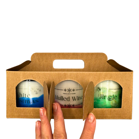 Trei lumanari parfumate de craciun intr-un pachet elegant [3]