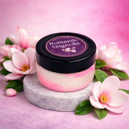 Florale - Lumanare parfumata Romantic Magnolia 90g efect marmura roz, ceara soia naturala Solara Candles Cluj