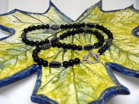 colier unicat piatra soarelui si hematit [3]