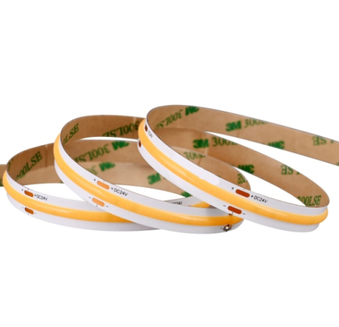 Bandă LED - Banda LED COB 480 LED/m 24V 3000K IP20 - rolă pe fundal alb