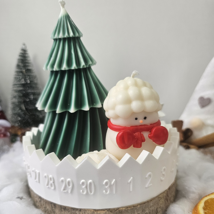 Set decorativ „Brad și Om de Zăpadă” – ceară naturală & suport ceramic numerotat [4]