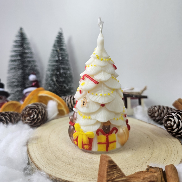 Lumânare decorativă „Bradul Dulce” – Alb – 120g - Ceară de soia pictată manual [4]