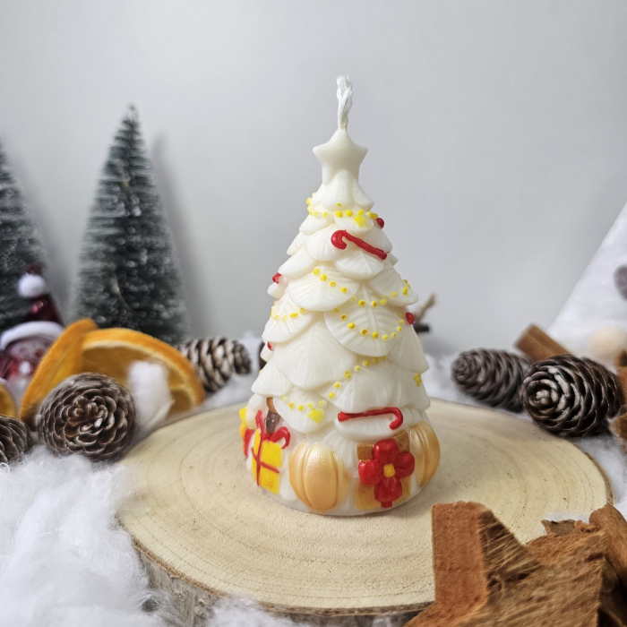 Lumânare decorativă „Bradul Dulce” – Alb – 120g - Ceară de soia pictată manual [6]