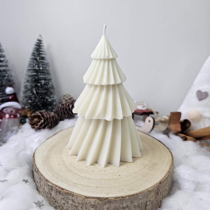 Lumânare decorativă „Bradul Răsfățat” – Alb– 165g- Ceara de soia 100% naturala [5]
