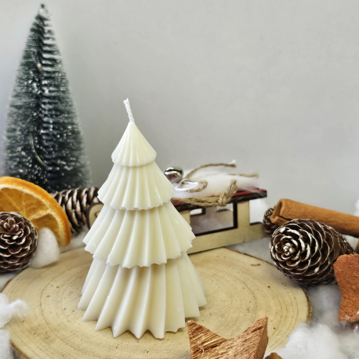 Lumânare decorativă „Bradul Răsfățat” – Alb – 70g - Ceara de soia 100% naturala [3]