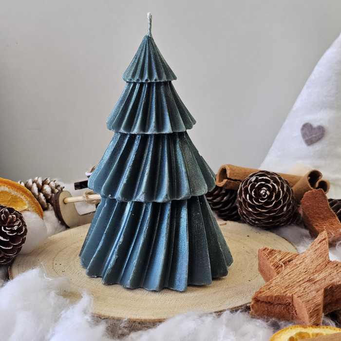 Lumânare decorativă „Bradul Răsfățat” – Verde– 165g- Ceara de soia 100% naturala [4]