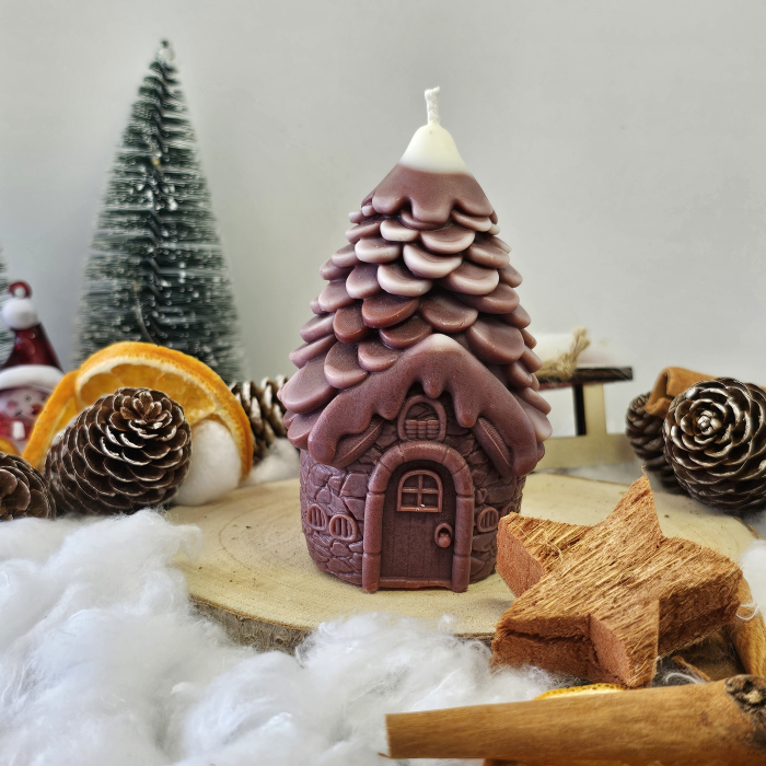 Lumânare decorativă „Căsuța din Poveste –Magia Sărbătorilor” – 140g– Ceară de soia 100% naturală [5]