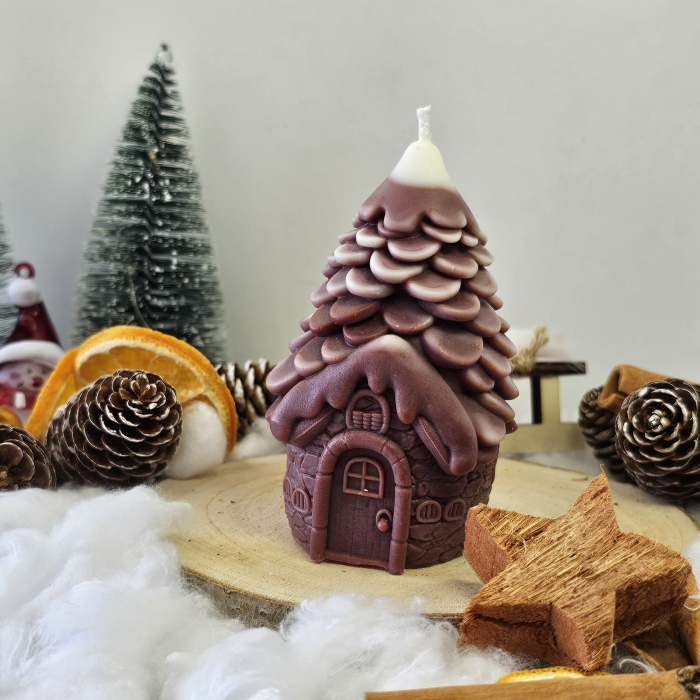 Lumânare decorativă „Căsuța din Poveste –Magia Sărbătorilor” – 140g– Ceară de soia 100% naturală [2]