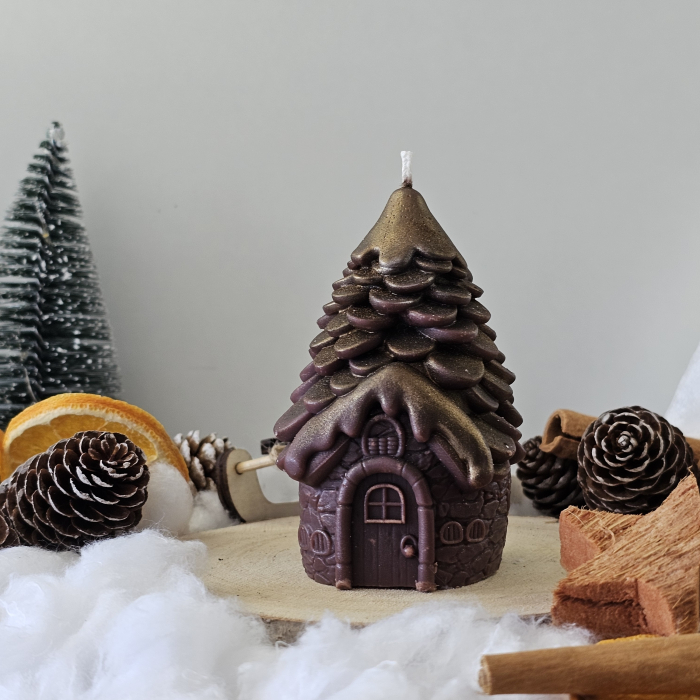 Lumânare decorativă „Căsuța din Poveste –Magia Sărbătorilor”- Maro inchis – 140g– Ceară de soia 100% naturală [4]