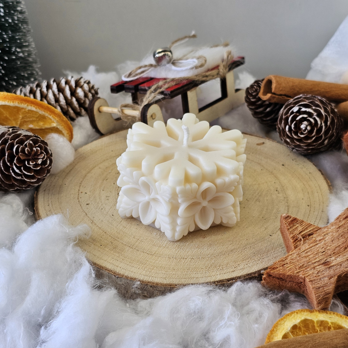 Lumânare decorativă „Fulgul Fermecat” – Alb – 70g – Ceară de soia 100% naturală [5]