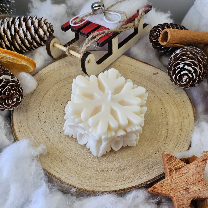 Lumânare decorativă „Fulgul Fermecat” – Alb – 70g – Ceară de soia 100% naturală [7]