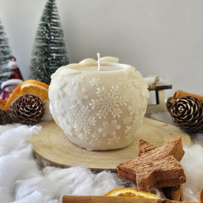 Lumânare decorativă „Mărul Crăciunului” – Alb – 250g – Ceară de soia 100% naturală [5]