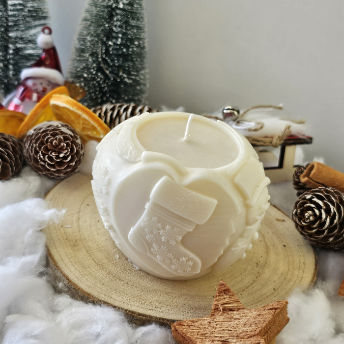 Lumânare decorativă „Mărul Crăciunului” – Alb – 250g – Ceară de soia 100% naturală [8]