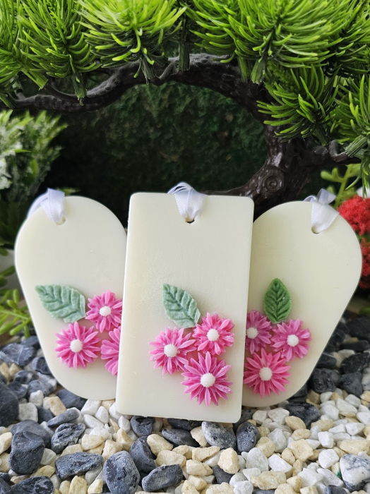 Set 3 Odorizante Dulap Haine Dewi Petals - Esenta Exotica cu Lemn de Santal & Tonka –handmade, wax melts, ceara de soia 100% naturala, ceara parfumata-150g [1]