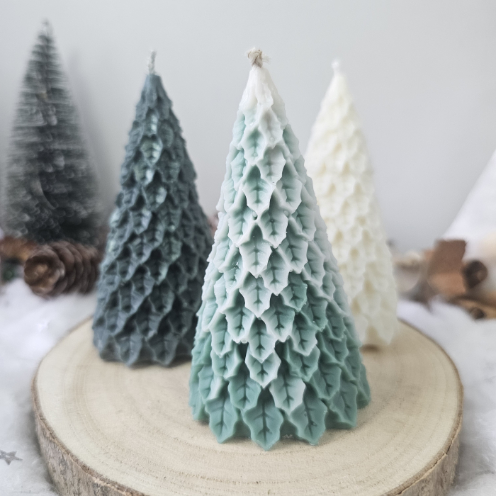 Set decorativ Crăciun – Trei brăduți din ceară [4]