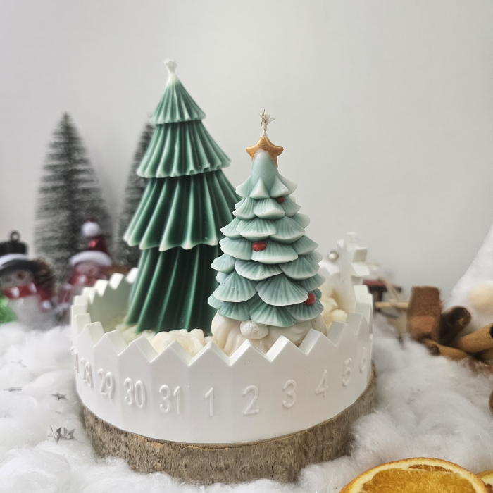 Set decorativ „Gnom și Brăduț de iarnă” – ceară naturală & suport ceramic numerotat [7]