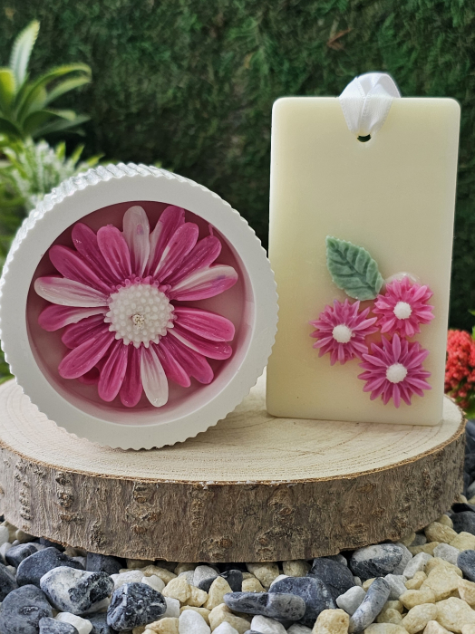 Set Lumanare & Odorizant Dewi Petals – Esenta Exotica cu Lemn de Santal & Tonka - handmade, wax melts, ceara de soia 100% naturala, ceara parfumata – 140g [3]