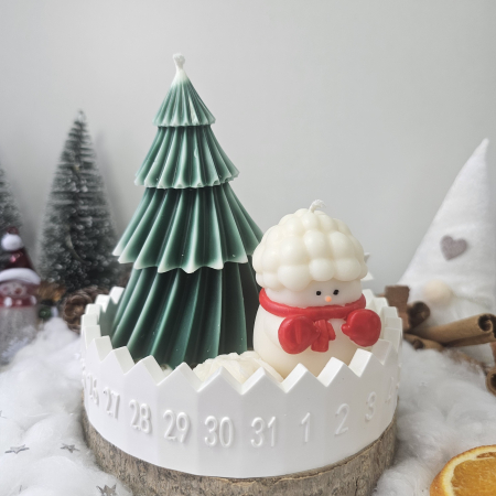 Set decorativ „Brad și Om de Zăpadă” – ceară naturală & suport ceramic numerotat [1]