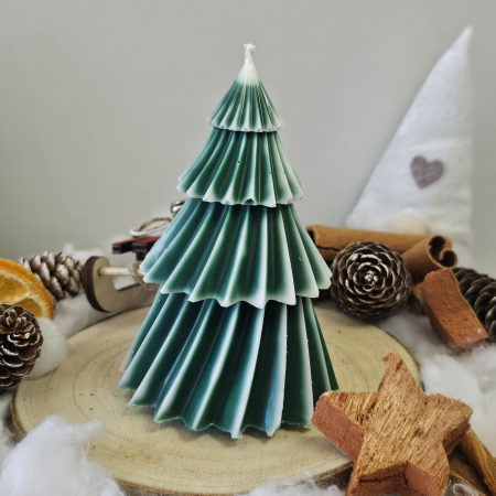 Lumânare decorativă „Bradul Răsfățat” –  Zăpadă pe Crenguțe – 165g- Ceara de soia 100% naturala [3]