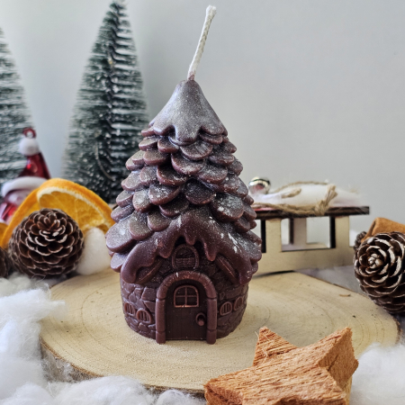 Lumânare decorativă „Căsuța din Poveste –Magia Sărbătorilor”-Maro,Alb– 140g– Ceară de soia 100% naturală [3]