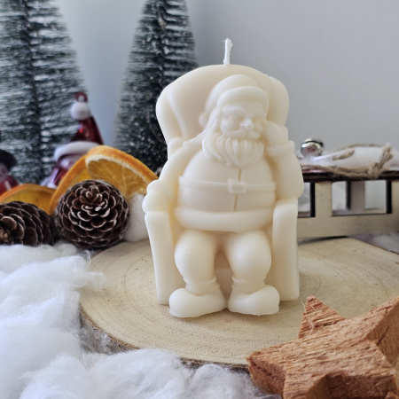 Lumânări decorative - Lumânare decorativă „Moșul Bucuriei” – Alb – 125g – Ceară de soia 100% naturală