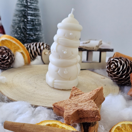 Lumânări decorative - Lumânare decorativă „Trio de Zăpadă – Magia Sărbătorilor” – Alb – 60g – Ceară de soia 100% naturală