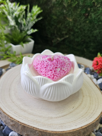 Lumanare parfumata Dewi Petals – Esenta Exotica cu Lemn de Santal & Tonka – 50g [4]