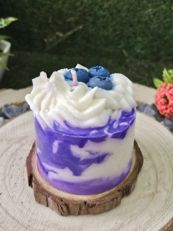 Lumanare parfumata- Violet Creamy Dream-ceara de soia 100% naturala [1]