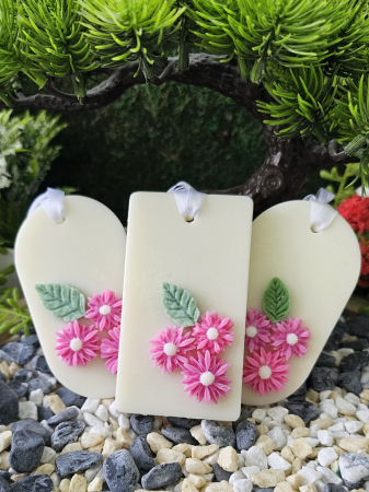 Dulapul Fericit - Set 3 Odorizante Dulap Haine Dewi Petals - Esenta Exotica cu Lemn de Santal & Tonka –handmade, wax melts, ceara de soia 100% naturala, ceara parfumata-150g