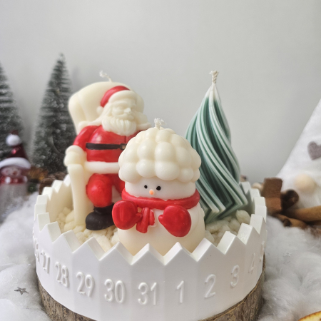 Seturi cadou - Set decorativ „Crăciun în miniatură” – trio din ceară pe suport ceramic