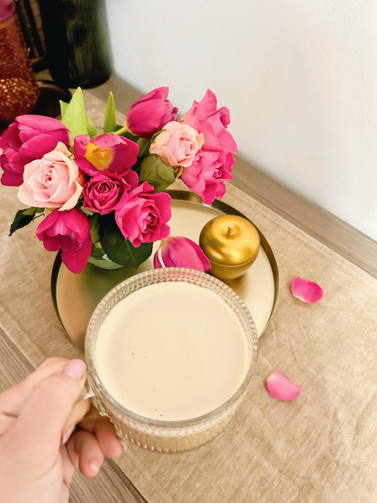 Absențele care ne cresc Trauma invizibilității