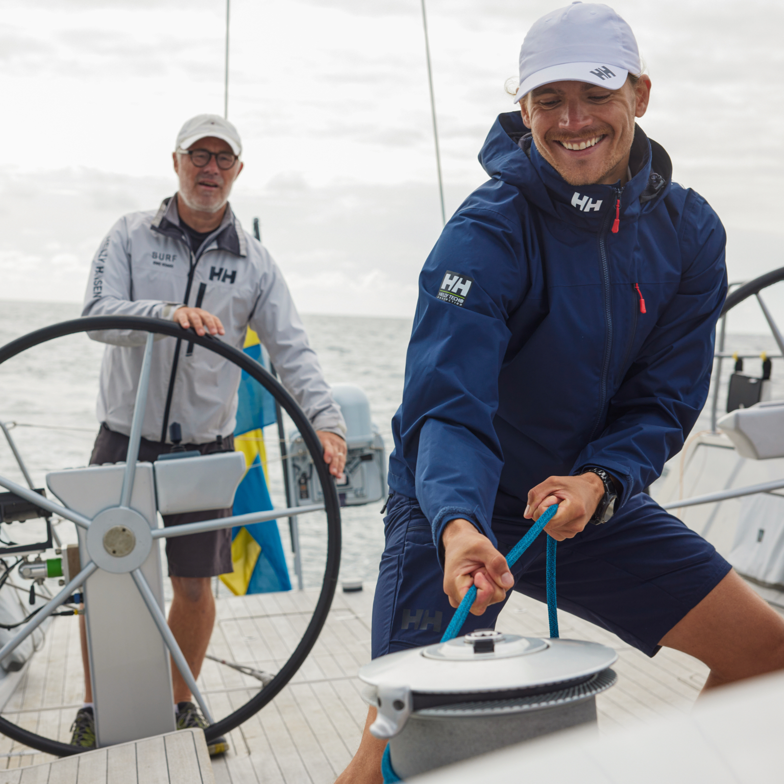 Pantaloni scurti barbati Helly Hansen Crewline Cargo Shorts 2.0 [7]
