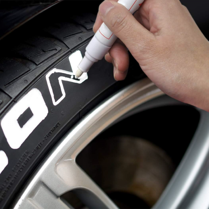 Marker Pentru Anvelope Auto si Moto Profesional SUPER TRENDS®, Vopsea Rezistenta la Apa, Varf 3 mm, Alb, 1 Buc, 12 ml [2]