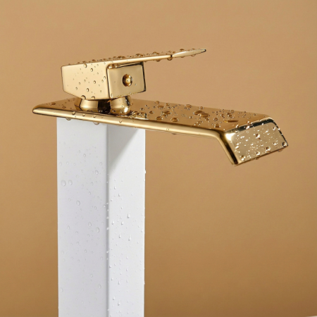 Baterie Chiuveta Baie Monocomanda, Baterie Baie Inalta Cu Design Minimalist Auriu-Alb, Baterie Chiuveta Baie Pentru Lavoar Modern, Montaj Pe Blat, Racorduri Incluse, Finisaj Elegant, Inaltime 30 Cm, Baterie Baie Rezistenta [11]