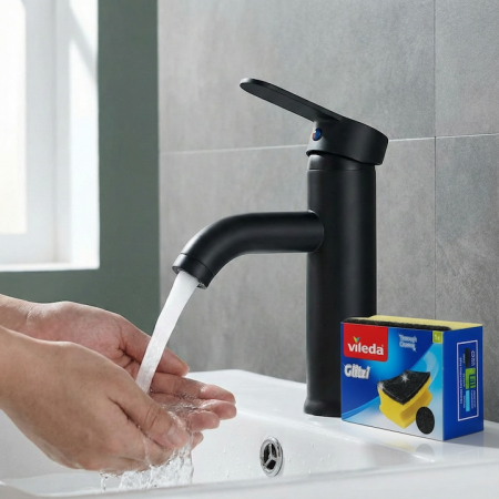 Casa & Gradina - Set Baterie Chiuveta Baie Rotunda 17 Cm Negru Cu Finisaje Premium Si Racorduri Incluse + Burete Vileda Glitzi Pentru Curatare Eficienta, Set Accesorii Baie Si Curatenie, Design Modern, Utilizare Zilnica