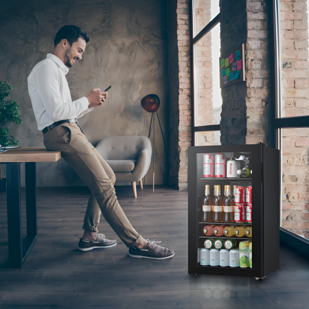 STARCREST Refrigerated Display Case SBC-9901BKE, 93 L, Adjustable Thermostat, LED Lighting, Glass Door, Height 84.5 cm, Black [7]