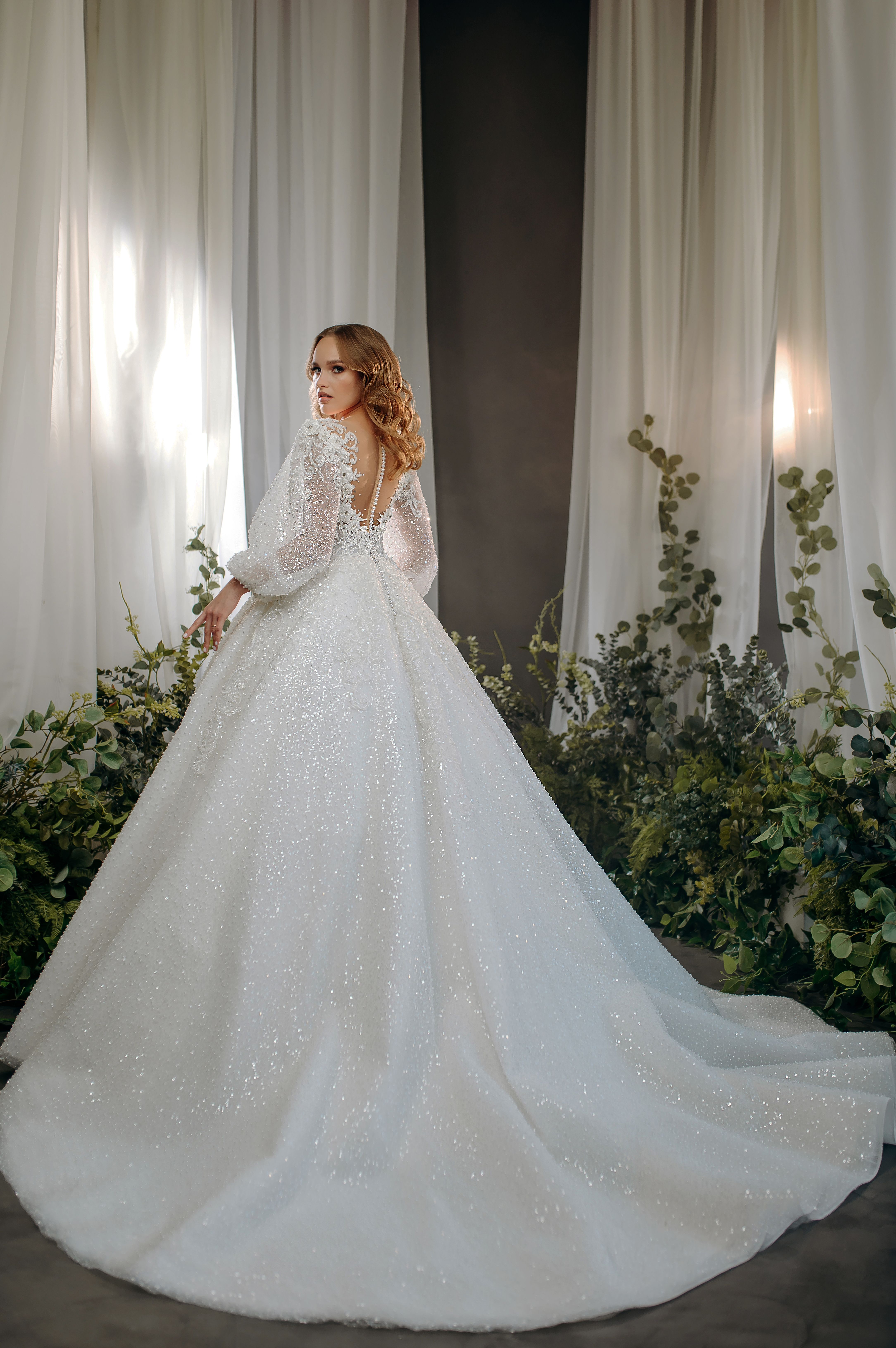 The One - Rochie de mireasa - Manuela