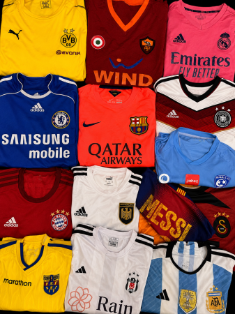 10 Football Shirts Mystery Bundle [1]