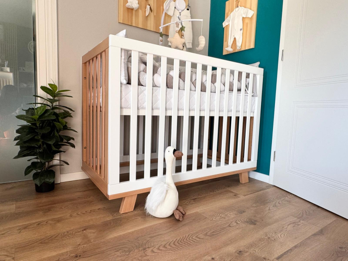 Patut bebelusi lemn Luna- alb-natur [5]