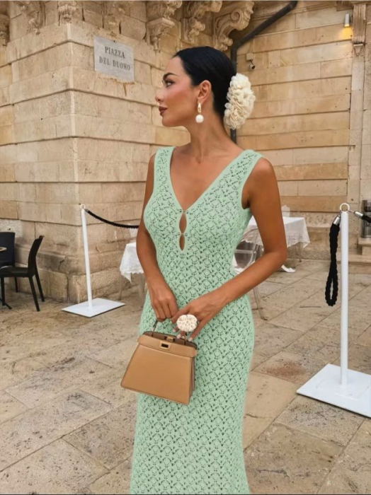Rochie maxi tricotată verde mentă cu decolteu elegant și spate decupat – stil mediteranean sofisticat [3]
