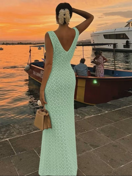 Rochie maxi tricotată verde mentă cu decolteu elegant și spate decupat – stil mediteranean sofisticat [2]